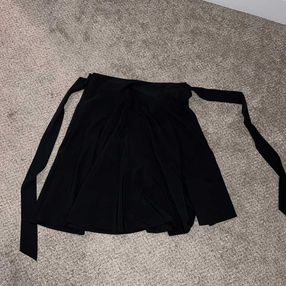 SHEIN Black Skirt With Ties